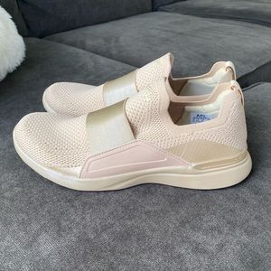 APL Women TechLoom Bliss Champagne Sneakers Size 9